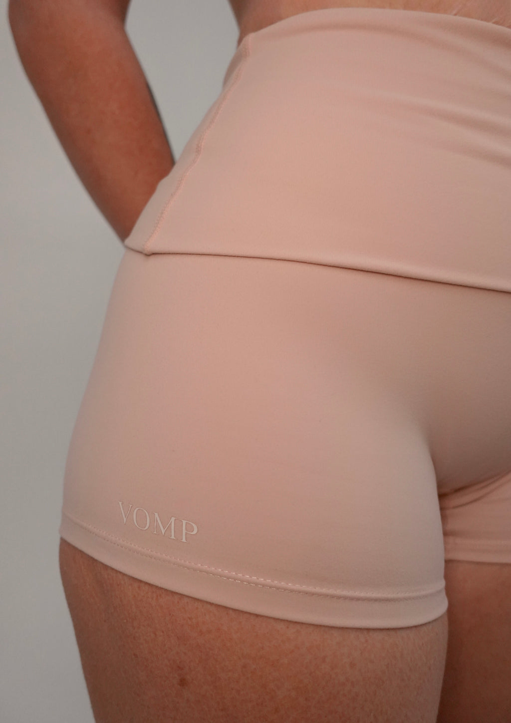 INGRID FOLD-OVER SHORT