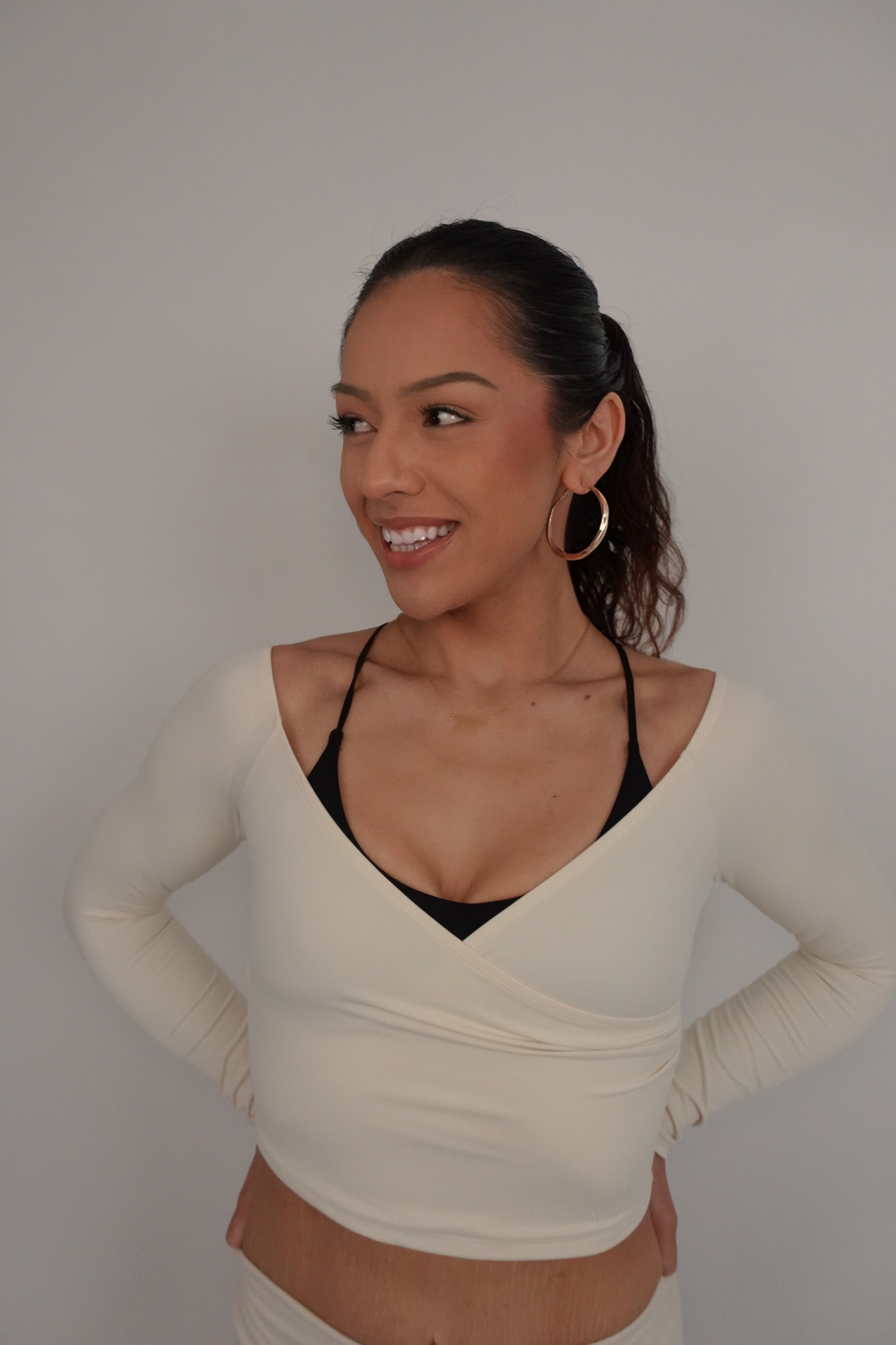 INFINITY OFF SHOULDER LONG SLEEVE