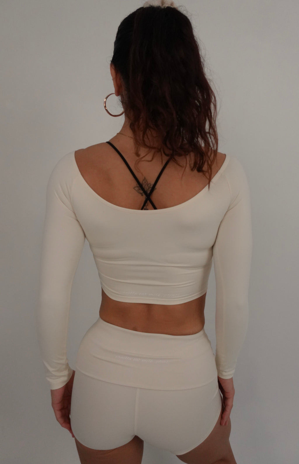 INFINITY OFF SHOULDER LONG SLEEVE