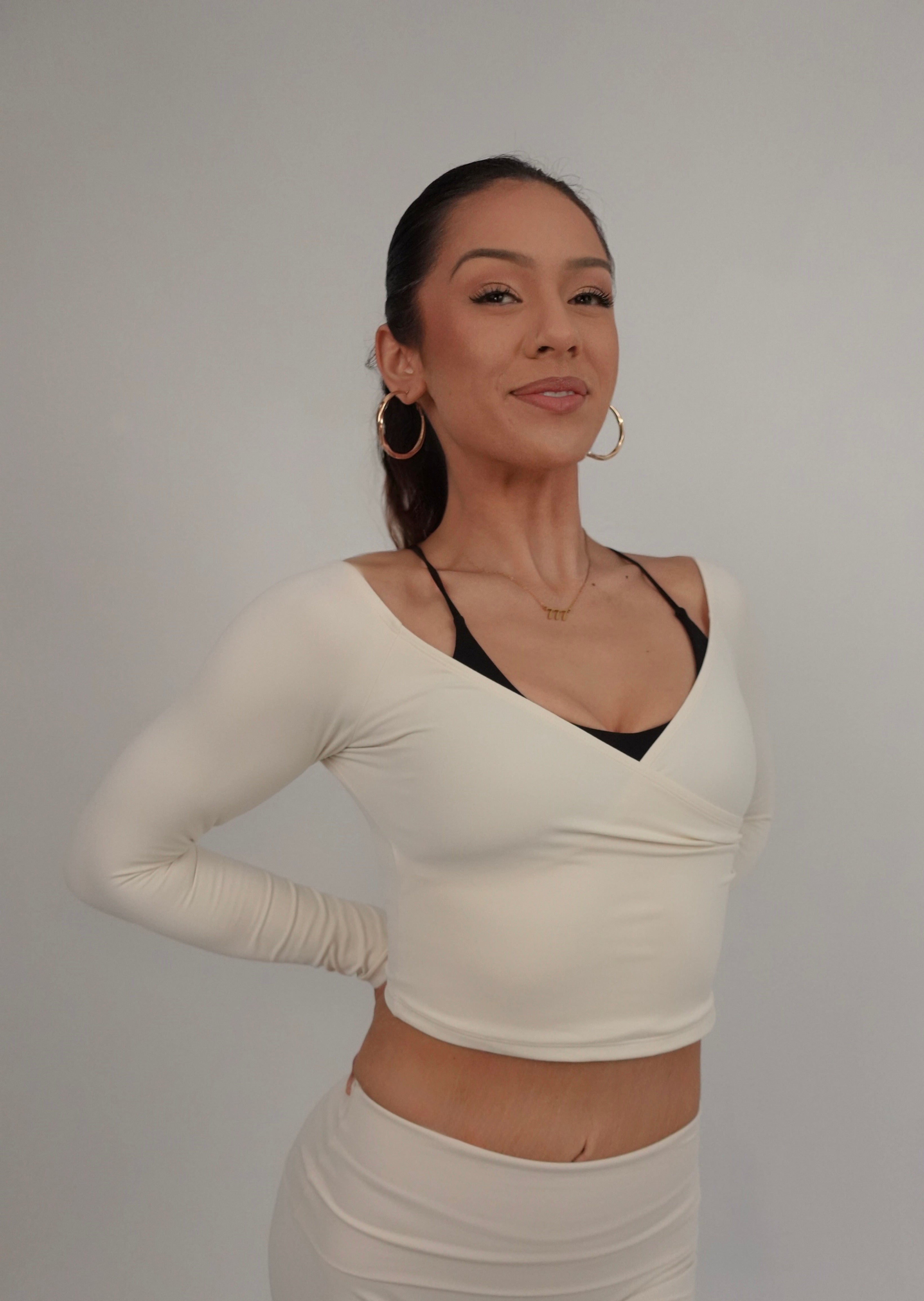 INFINITY OFF SHOULDER LONG SLEEVE